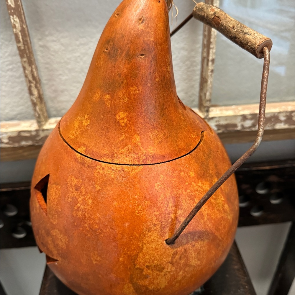 Rust Orange Jack-O'-Lantern Gourd Lantern - Picture 4 of 6